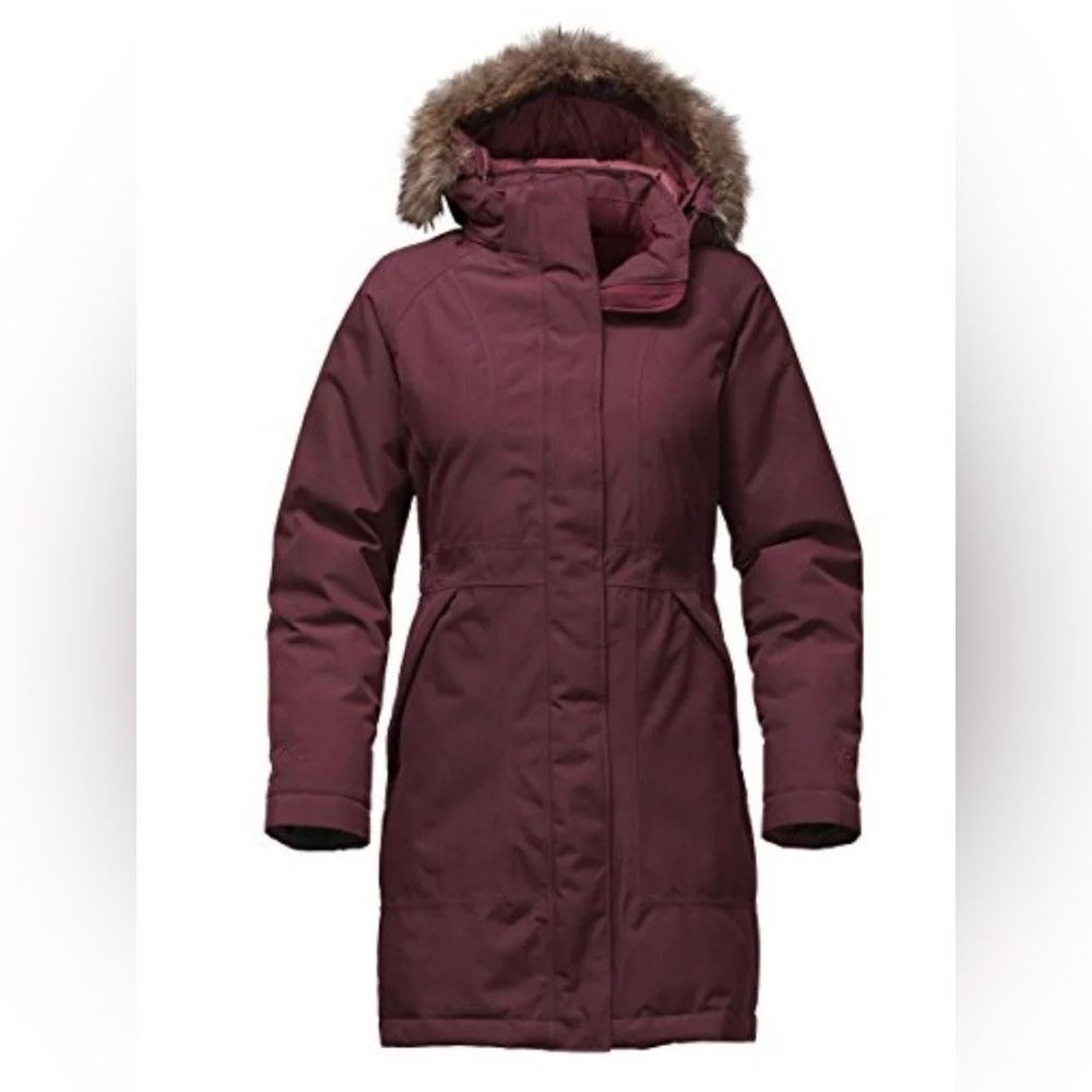 The North Face Women's Dunagiri Parka Jacket Red/Maroon - Small